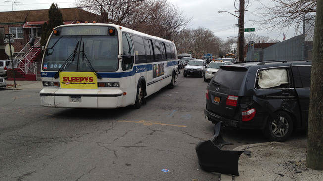 brooklyn mta accident