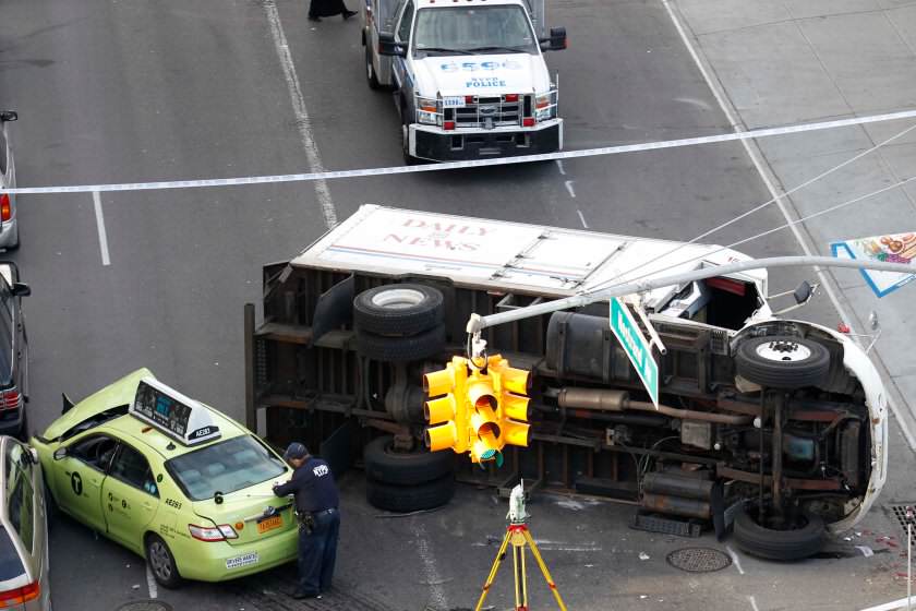 taxi cab crash kills one
