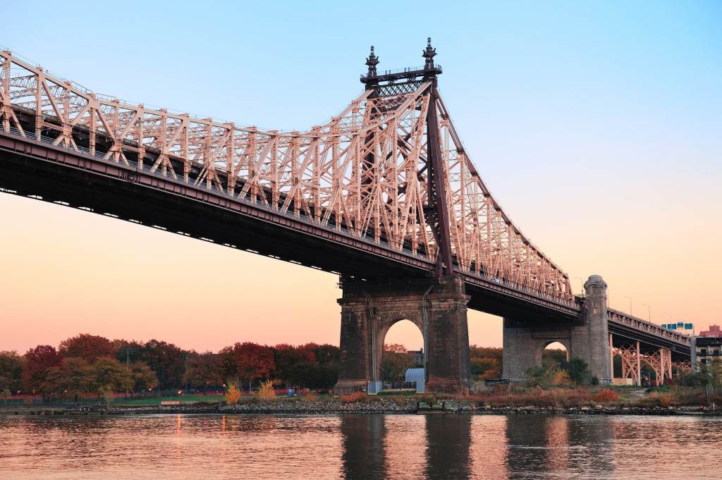 Queensboro Bridge accident claims life