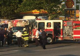 fire truck crash injures 10