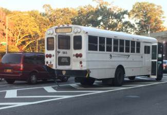 glendale bus crash multiple injuries